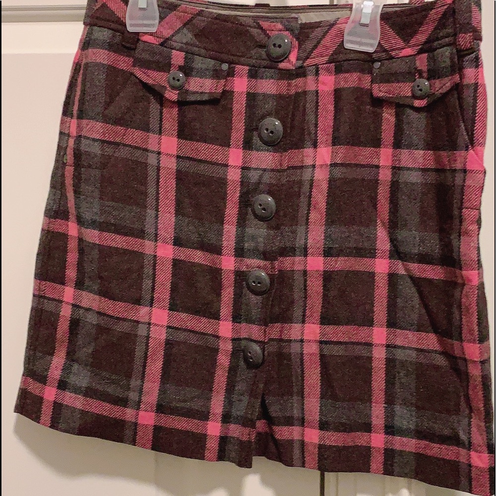 Skirts - Picture 4 of 6